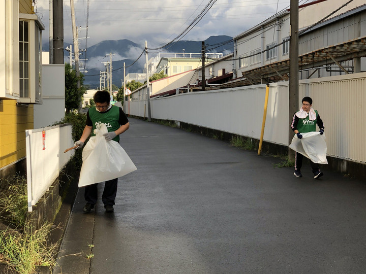 ダイナムグループの社会貢献活動ブログ ダイナム神奈川秦野店が店舗周辺の道路清掃を行いました