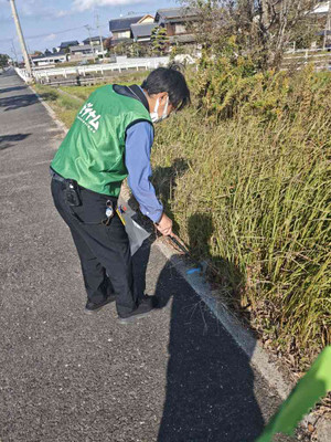 61c0881bd1ce4455b65adfca7b8f3d69_17